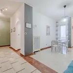 Guesthost - Lingotto Classy Apartment *