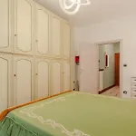 Guesthost - Lingotto Classy * Turin